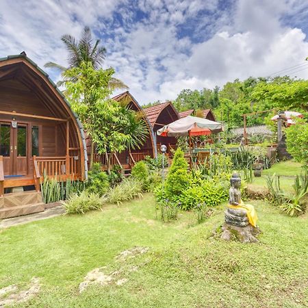 Отель Dnr Lumbung Garden Toyapakeh Экстерьер фото